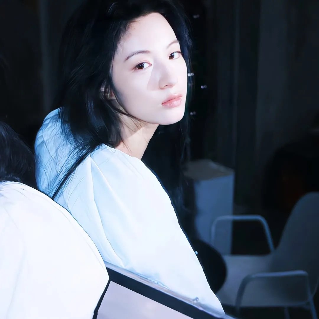 全世界谁倾听你